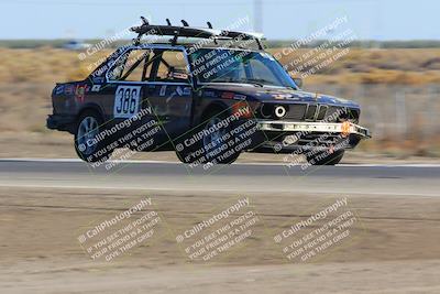 media/Oct-02-2022-24 Hours of Lemons (Sun) [[cb81b089e1]]/915am (I-5)/